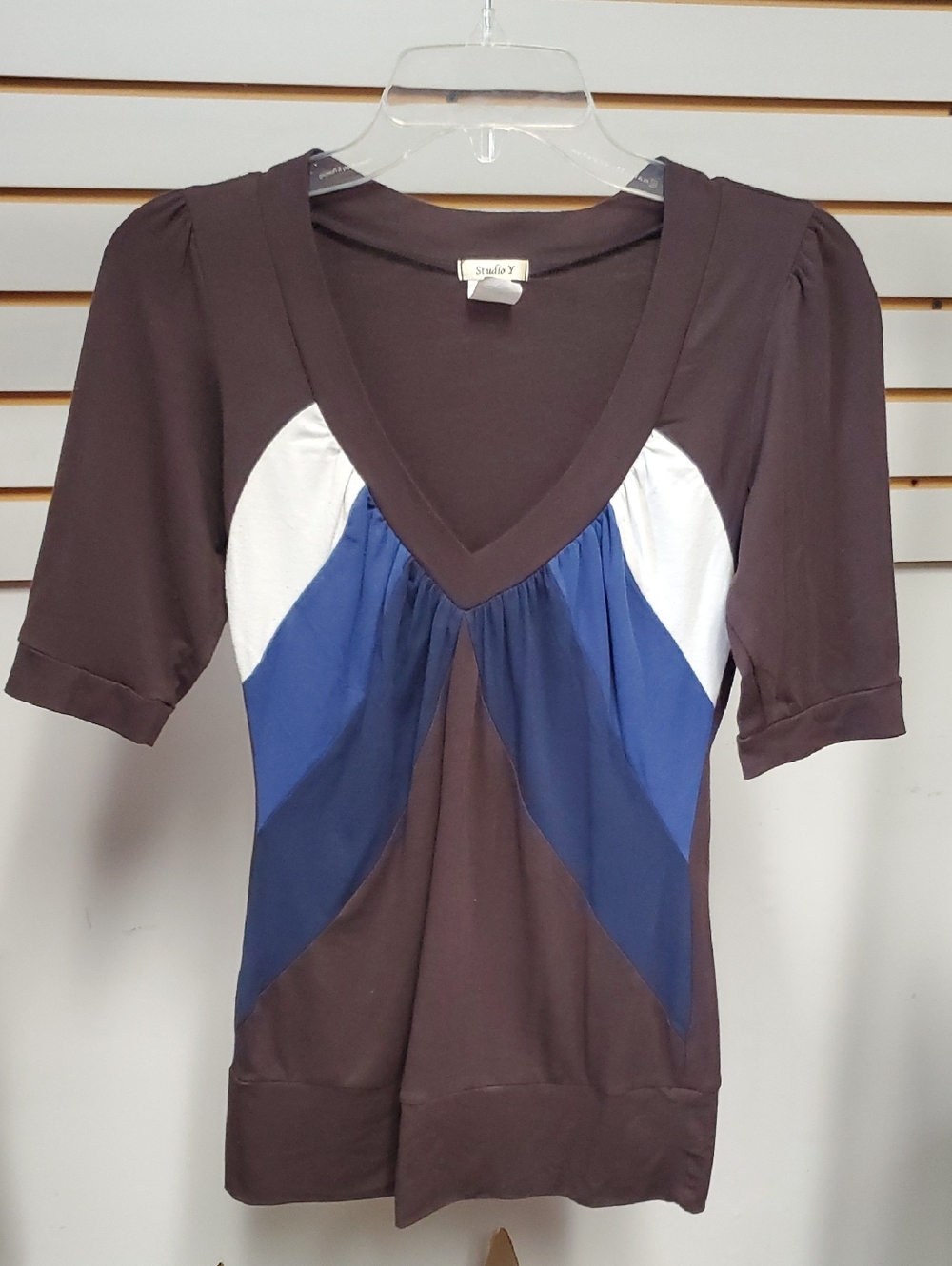 Studio Y Brown Short-Sleeve V-Neck Top with Blue and White Panels